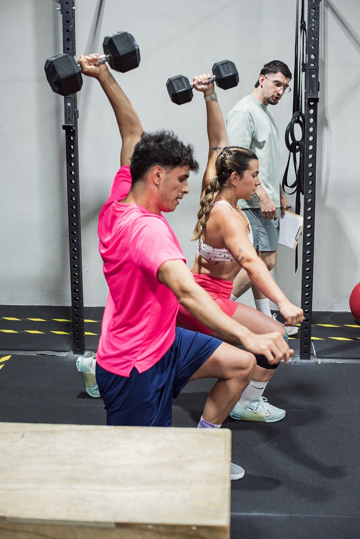 Atletas compitiendo en aniversario IMPERIUM