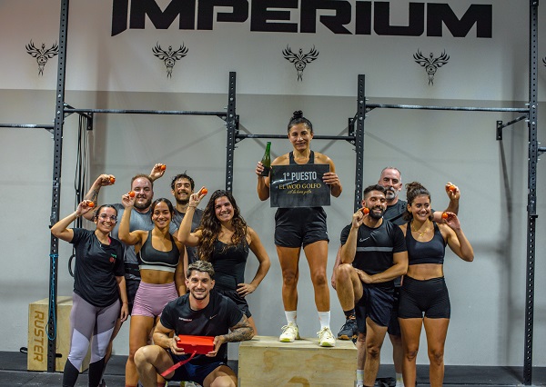 Clase grupal de crosstraining en IMPERIUM